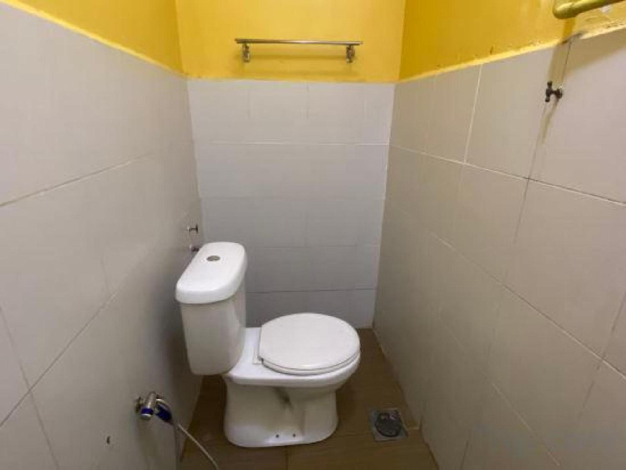 Oyo 91065 Hotel De Anjung Muadzam Shah ภายนอก รูปภาพ