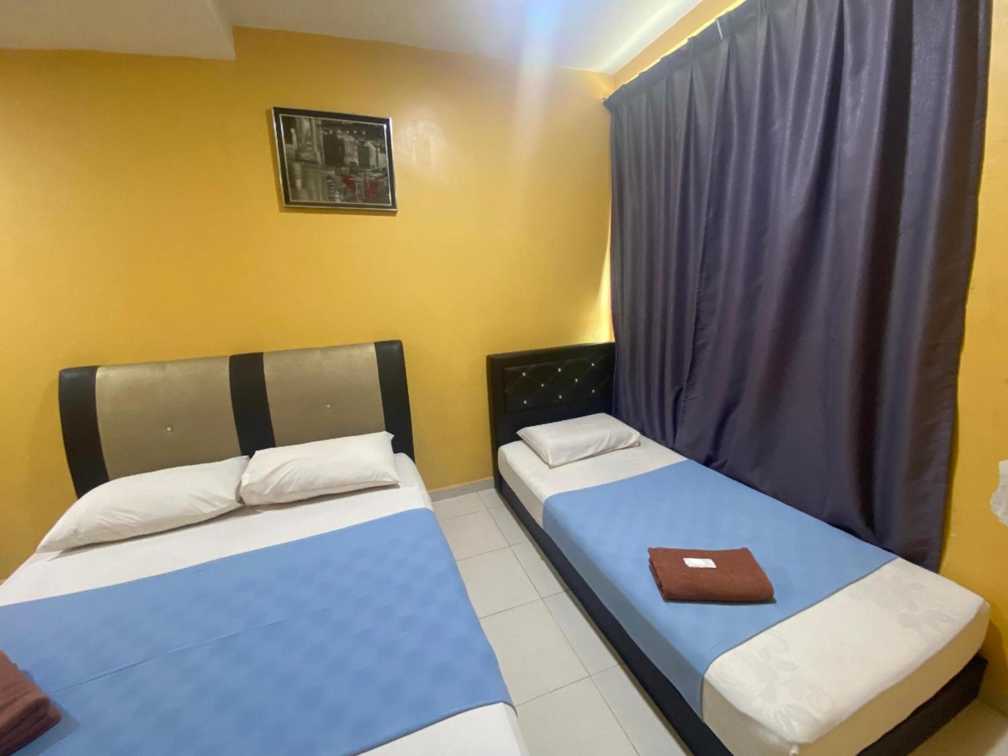 Oyo 91065 Hotel De Anjung Muadzam Shah ภายนอก รูปภาพ